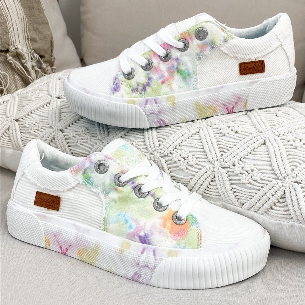 Blowfish Cookie Sneakers (Pastel Milkyway)